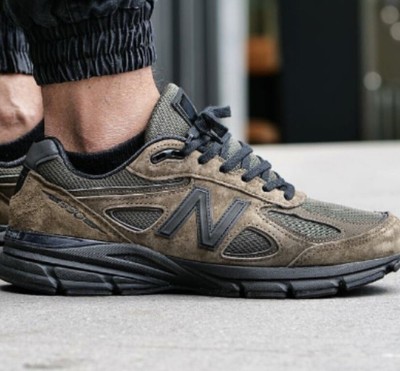 new balance 990v4 running course military green